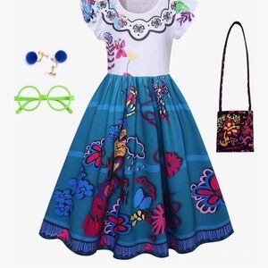 Mirabel dress girls size 150 (about size 10)